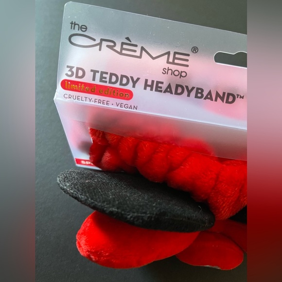 The Crème Shop x Disney Minnie🎀 teddy plush headband. - Picture 3 of 5